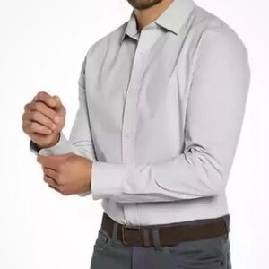 Men's Banana Republic Slim Fit
Poplin Lt. Blue Dress Shirt Size XL MSRP $90 NWT